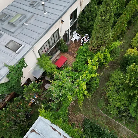 Appartement Charming House, Calm Garden In The Center Of Paris