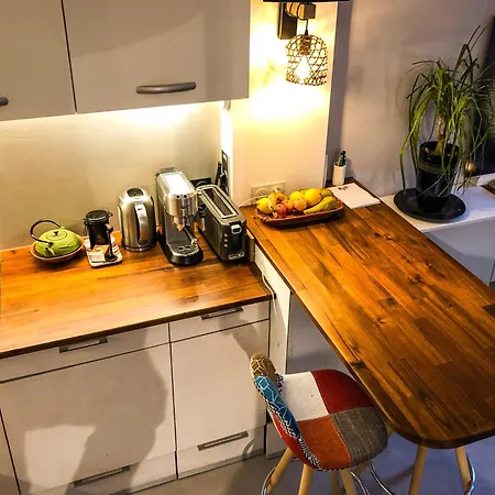 Appartement Charming House, Calm Garden In The Center Of *
