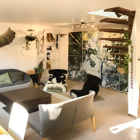Charming House, Calm Garden In The Center Of *